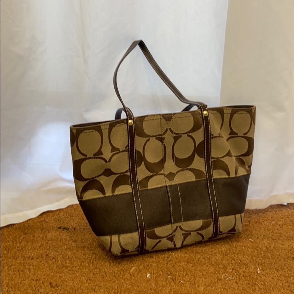 Coach tote
